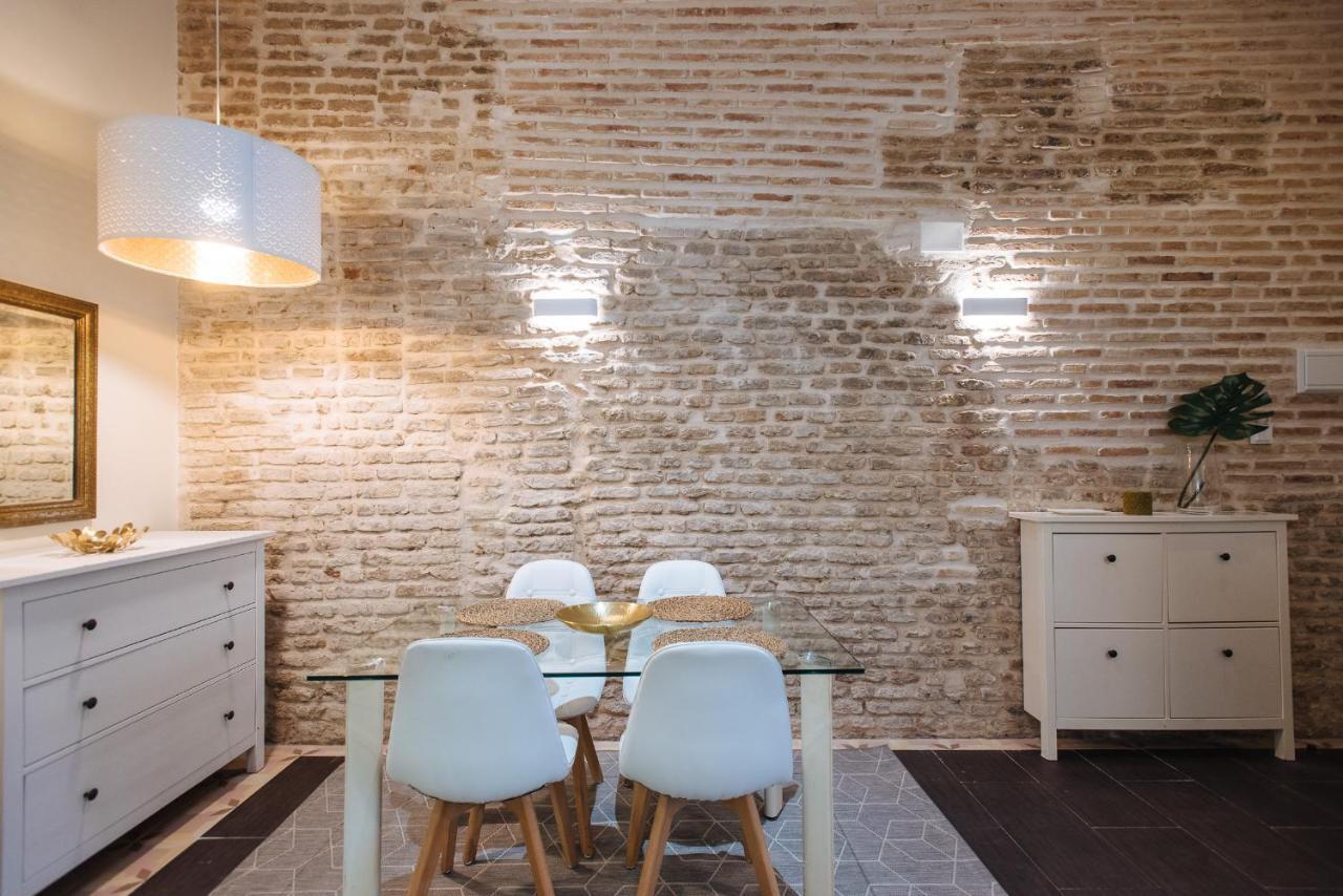 Cozy Apartment In House-Palace With Private Patio Sevilla Eksteriør bilde